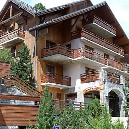 Les Balcons De * ווז'אני