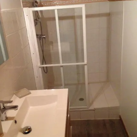 Les Balcons De דירה ווז'אני
